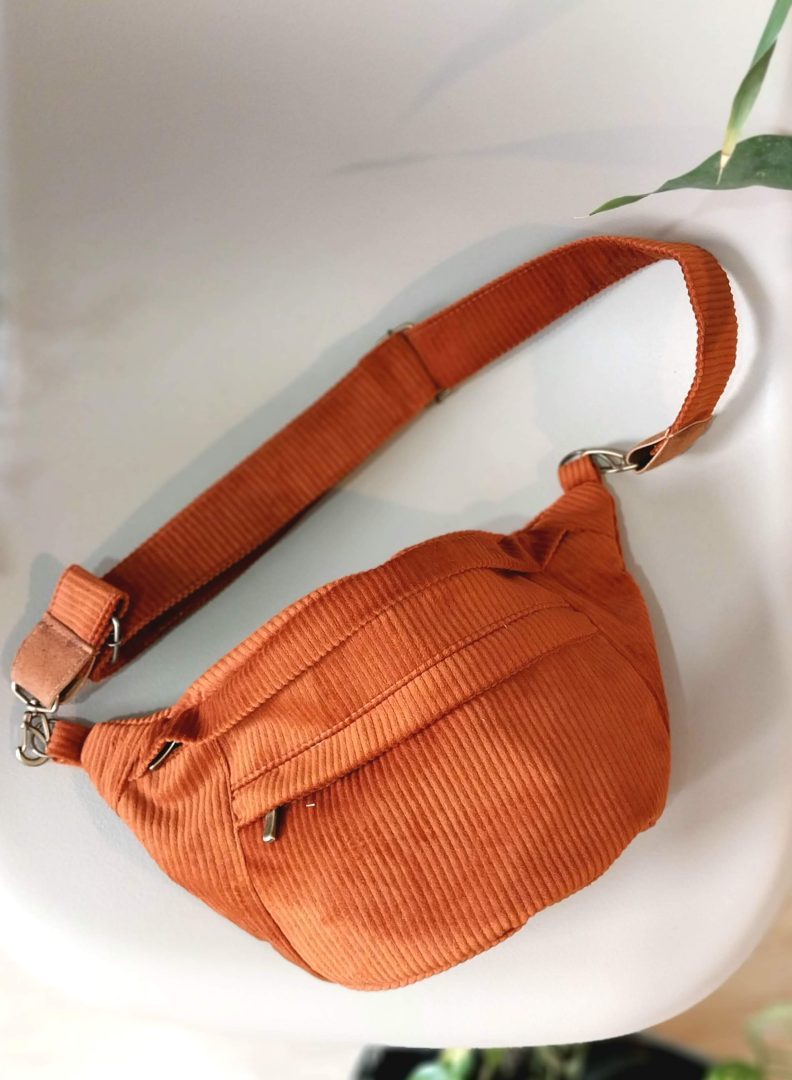 Pochete Slingbag Terracota